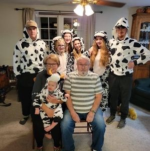 Meet your Posher, Connie